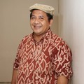 Harry de Fretes Saat Ditemui di Kawasan Kuningan