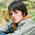 Josh Hutcherson Menjadi Jesse Aarons di 'Bridge to Terabithia'