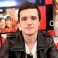 Josh Hutcherson di Kick Off 'The Hunger Games' Mall Tour