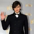 Lee Jang Woo adalah Aktor dan Penyanyi asal Korea Selatan