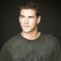 Liam Hemsworth Menjadi Spencer di 'Knowing'