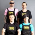 Backstreet Boys Tampil Lucu dengan Seragam Memasak Tower