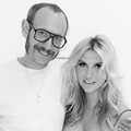Ke$ha Berpose Bersama Fotografer Kondang Terry Richardson
