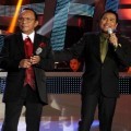 Harvey Malaiholo dan Bob Tutupoli di Konser SCTV Masterpiece of Koes Plus