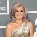 Kelly Osbourne di Red Carpet Grammy Awards 2012