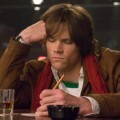 Jared Padalecki Menjadi Thomas Kinkade di 'Christmas Cottage'