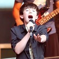 Greyson Chance Tampil Live di Fox & Friends