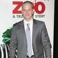 Matt Damon di Premier Film 'We Bought a Zoo'