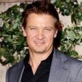 Jeremy Renner di MIU MIU Presents Lucrecia Martel's "Muta"