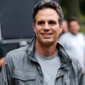 Mark Ruffalo saat 'Thanks For Sharing' Movie Set