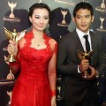 Asmirandah dan Rezky Aditya dengan Piala PGA 2012