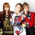 Pose Ciri Khas EXID adalah Telunjuk di Bawah Bibir