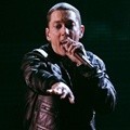 Eminem Melakukan Pertunjukan di Panggung Saat 53rd Annual GRAMMY Awards