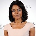 Naomie Harris Saat Photocall dengan Para Pemeran di Film 'Skyfall'