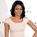 Naomie Harris Saat Photocall dengan Para Pemeran di Film 'Skyfall'