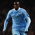 Yaya Toure di Pertandingan Liga Premier Barclays Antara Stoke City Melawan Manchester City