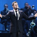 Michael Buble Tampil di 'Crazy Love' Tour