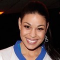 Jordin Sparks di Direct TV Celebrity Beach Bowl Game