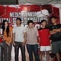 Dion Wiyoko, Arumi Bachsin dan Pemain Pendukung di Jumpa Pers 'Hattrick'