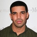 Drake di Peluncuran Google Music dan T-Mobile