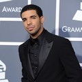 Drake di Acara Grammy Awards 2012