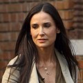 Demi Moore Menikmati Perjalanan di Maiti Nepal, Kathmandu