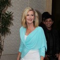 Olivia Newton-John Saat Jumpa Pers di Hotel Mulia