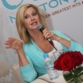 Olivia Newton-John Saat Jumpa Pers di Hotel Mulia