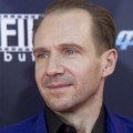 Ralph Fiennes di Premiere 'Coriolanus'