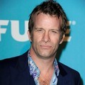 Thomas Jane di Acara HFPA dan InStyle 'A Night Of Firsts'