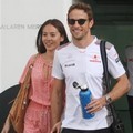 Jenson Button dan Jessican Michibata di Sirkuit Sepang