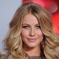 Julianne Hough di People's Choice Awards 2012
