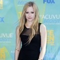 Avril Lavigne di Red Carpet Teen Choice Awards 2011