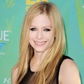 Avril Lavigne di Red Carpet Teen Choice Awards 2011