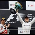 Jenson Button, Nico Rosberg dan Lewis Hamilton di Podium GP F1 China 2012