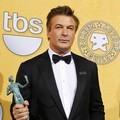 Alec Baldwin di 18th Annual Screen Actors Guild Awards