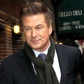 Alec Baldwin dan Hilaria Thomas di The Late Show