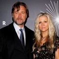 Russell Crowe dan Danielle Spencer di Pembukaan The Star