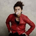 Seo In Guk Bermain dengan Bubble Gum
