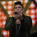 Regina di Panggung Spektakuler Show 2 'Indonesian Idol' 2012