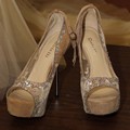 Sepatu yang akan Dikenakan Ashanty