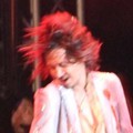 Penampilan Ken, Gitaris L'Arc-en-Ciel