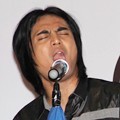 Penampilan Charly Saat Launching Album 'Satu Hati'