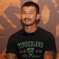 Rio Dewanto Mengoleksi 30 Jam Tangan