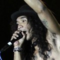 Penampilan Kaka Slank di Konser 'I Slank U'