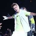 Justin Bieber Tampil di Billboard Music Awards 2012