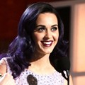 Katy Perry Dianugerahi Gelar 'Spotlight Award'