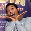 Udin Sedunia di Premier Filmnya 'Udin Cari Alamat Palsu'