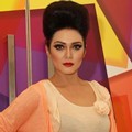 Bella Saphira di Jakarta Fashion and Food Festival 2012