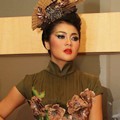 Indah Dewi Pertiwi di Jakarta Fashion and Food Festival 2012